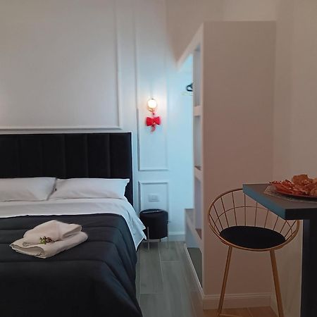 La Maison Di Luche' Διαμέρισμα Νάπολη Εξωτερικό φωτογραφία