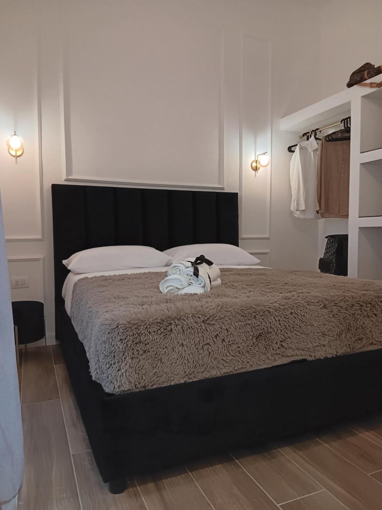 La Maison Di Luche' Διαμέρισμα Νάπολη Εξωτερικό φωτογραφία